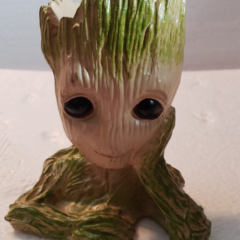 Groot  planter - Picture 2 of 4